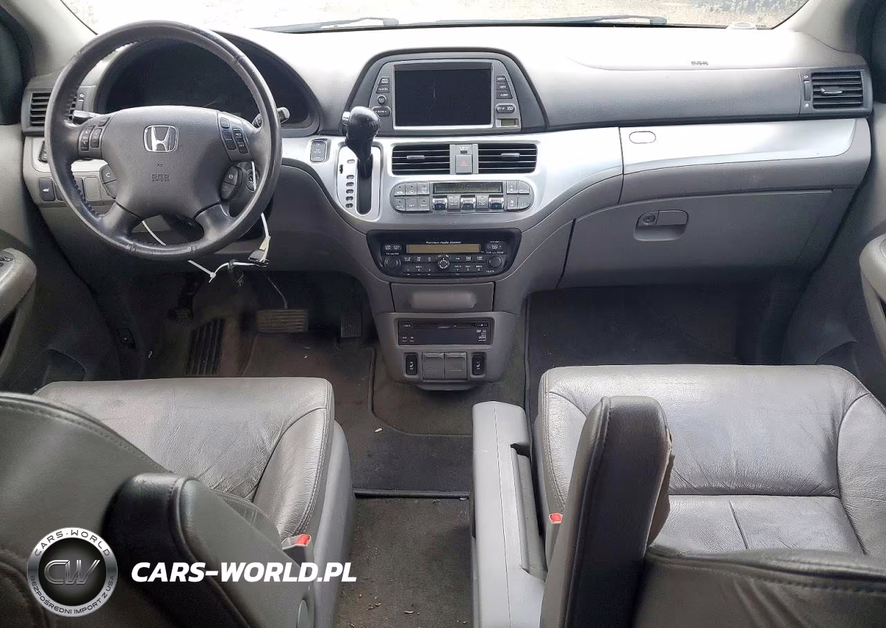 2010 Honda Odyssey Touring VIN:5FNRL3H95AB018905 - 8