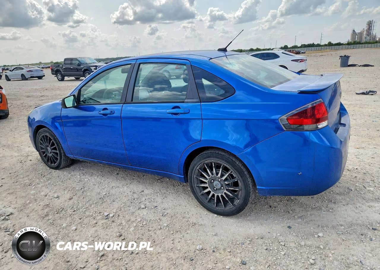 2010 Ford Focus Ses VIN:1FAHP3GN0AW107586 - 2