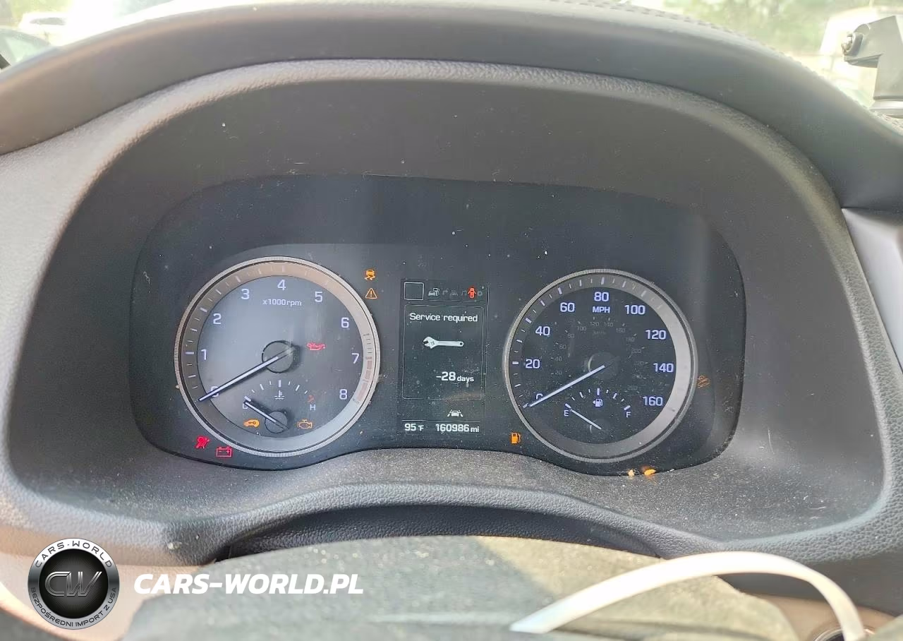 2016 Hyundai Tucson Limited VIN:KM8J3CA21GU201305 - 9