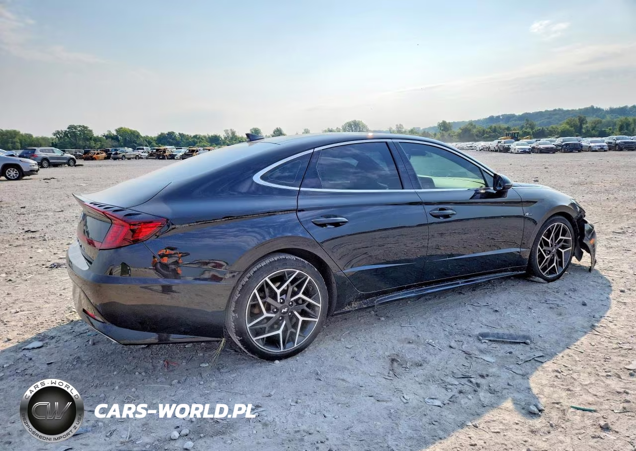 2021 Hyundai Sonata N Line VIN:5NPEK4JC1MH107115 - 3