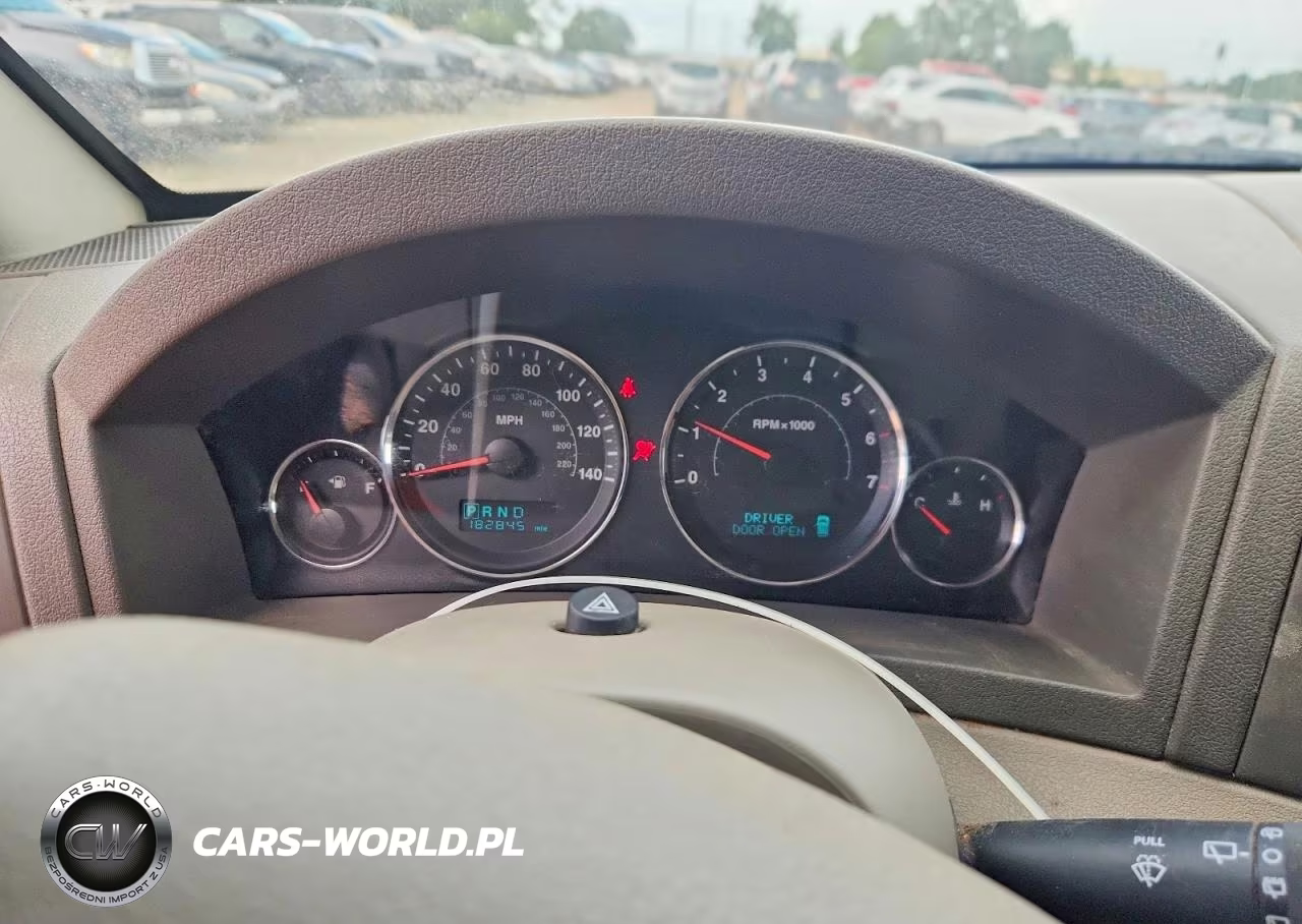 2006 Jeep Grand Cherokee Laredo VIN:1J4GR48K06C308787 - 9