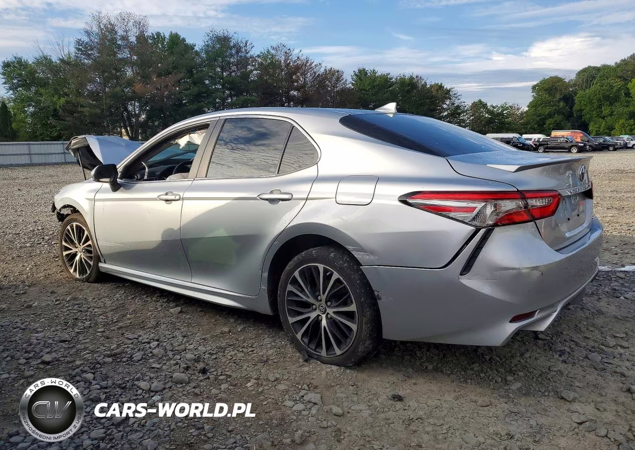 2018 Toyota Camry Se VIN:4T1B11HK2JU536102 - 2
