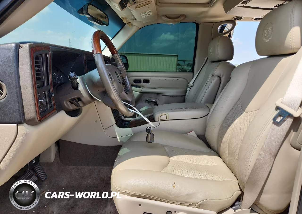 2005 Cadillac Escalade Luxury VIN:1GYEK63N05R145918 - 7