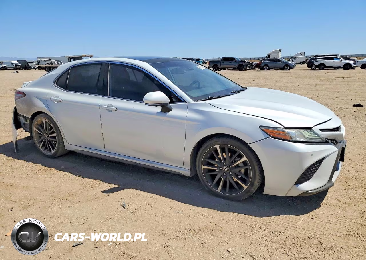 2019 Toyota Camry Xse V6 VIN:4T1BZ1HK3KU030790 - 4