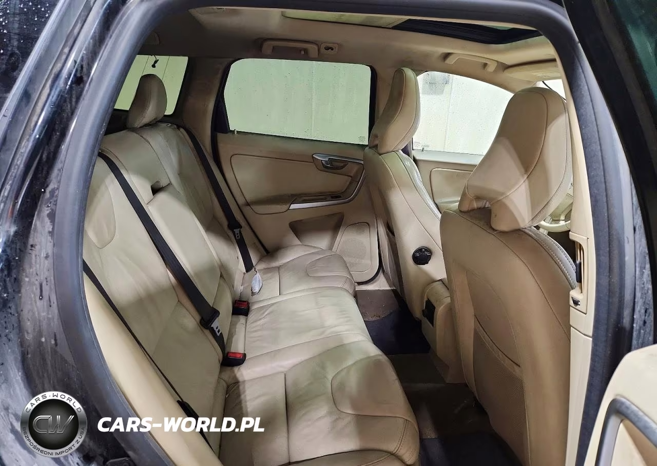 2010 Volvo Xc60 T6 VIN:YV4992DZ2A2107815 - 11