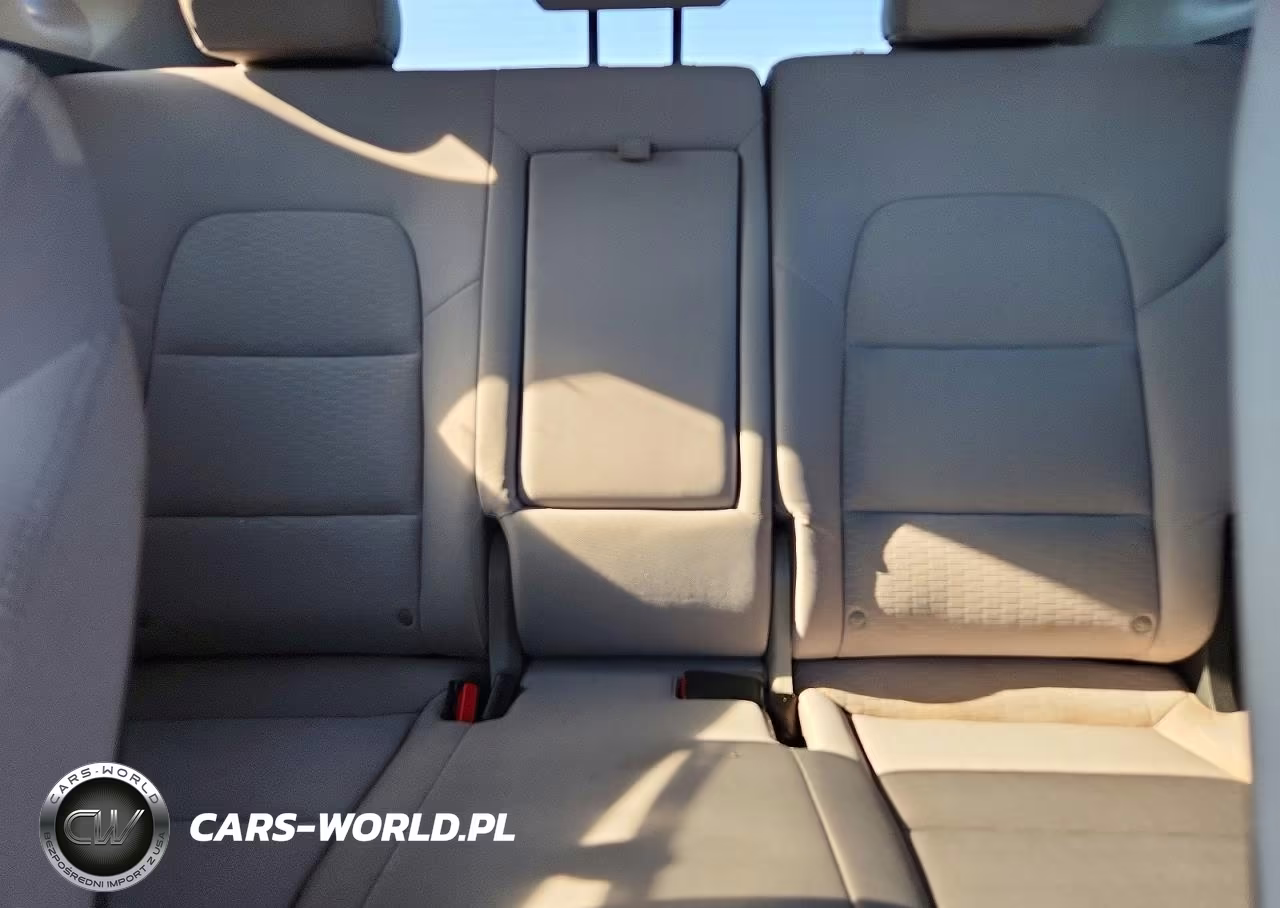 2019 Hyundai Tucson Se VIN:KM8J2CA44KU964416 - 10
