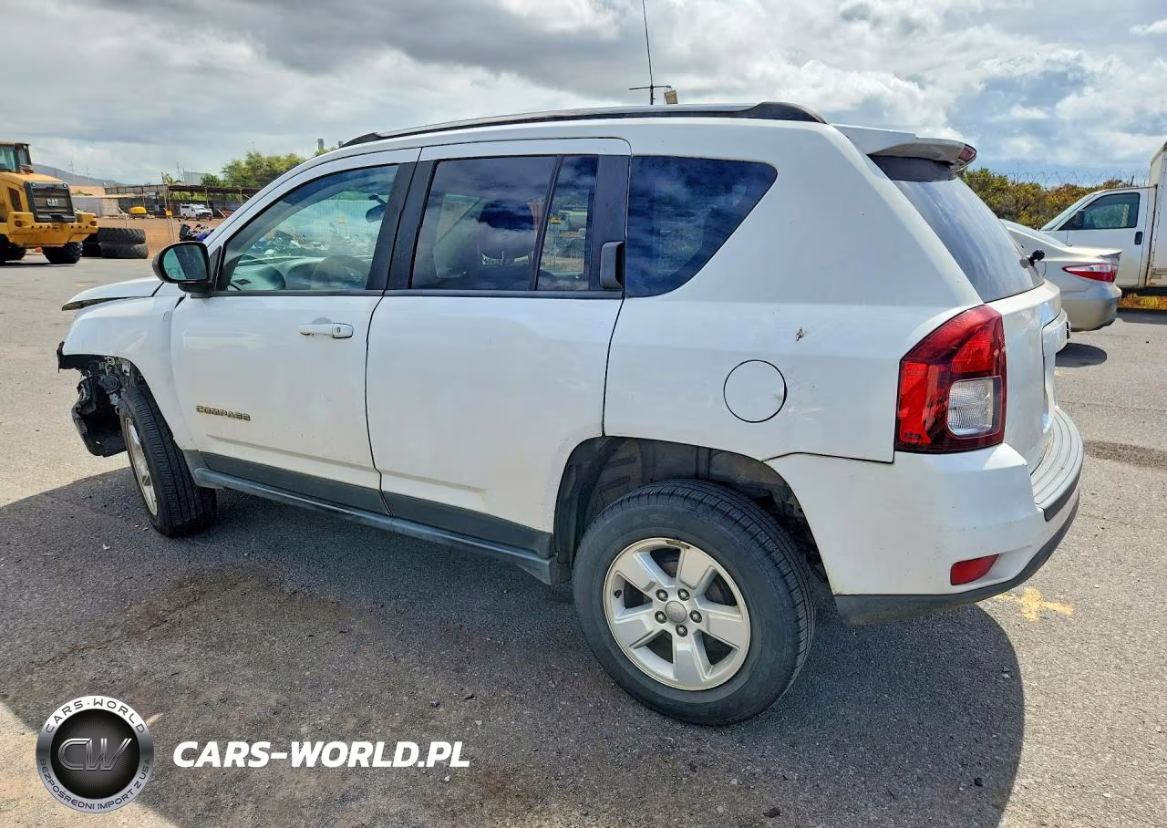2014 Jeep Compass Sport VIN:1C4NJCBA3ED709211 - 2