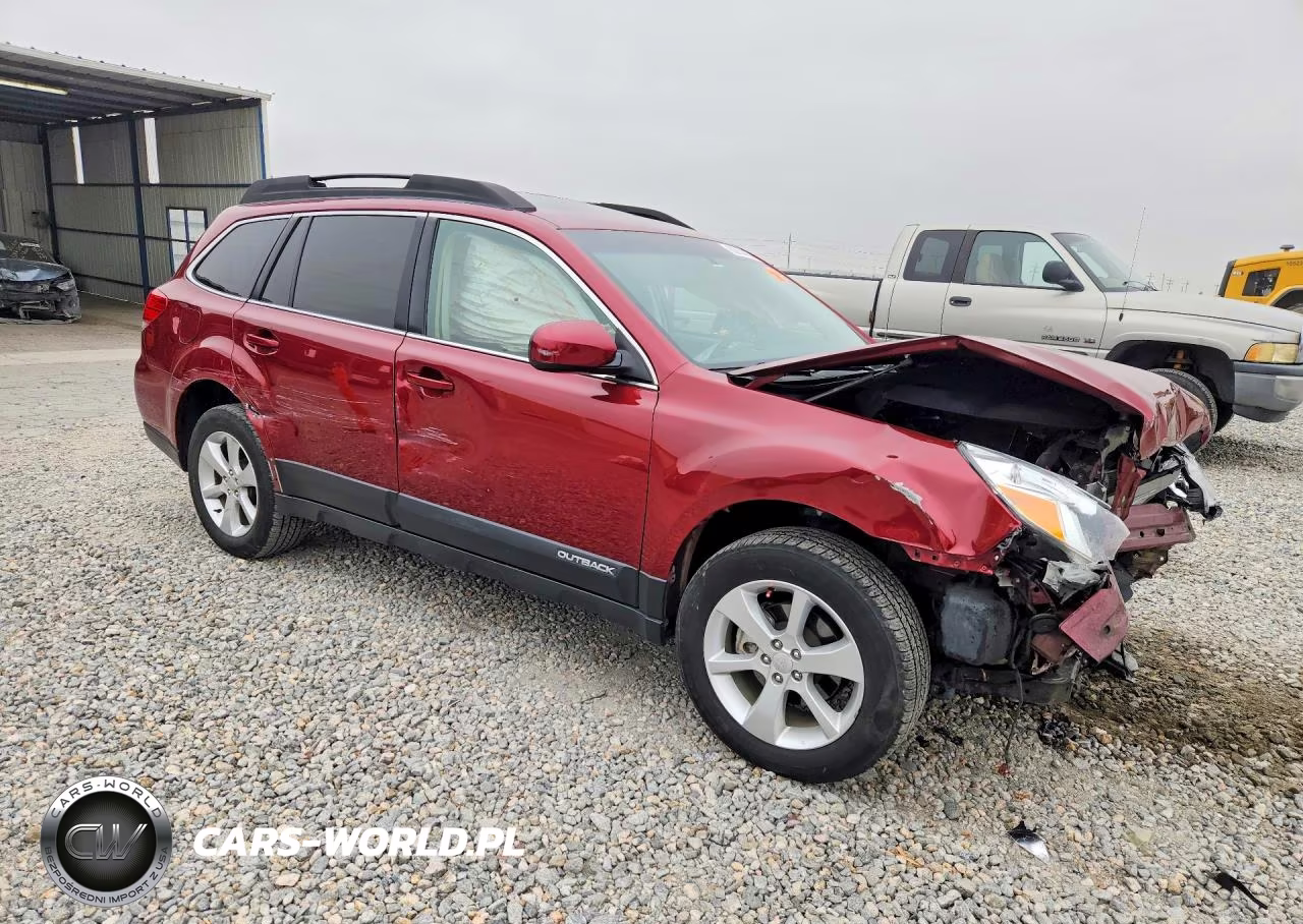 2013 Subaru Outback 2.5I Premium VIN:4S4BRCGC3D3271117 - 4