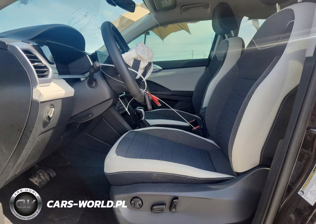 2025 Volkswagen Taos Se VIN:3VVEC7B23SM058707 - 7