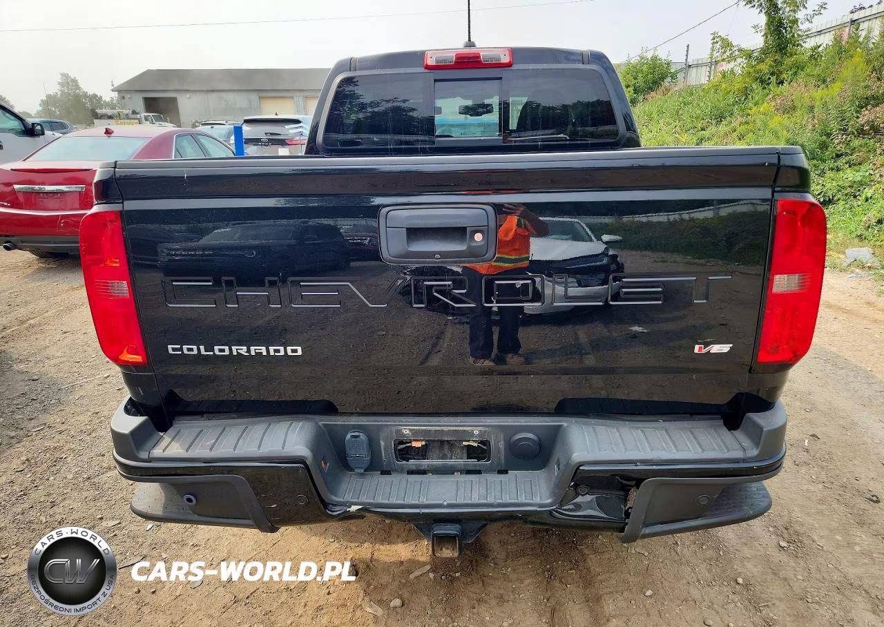 2021 Chevrolet Colorado Z71 VIN:1GCGTDEN6M1184250 - 6