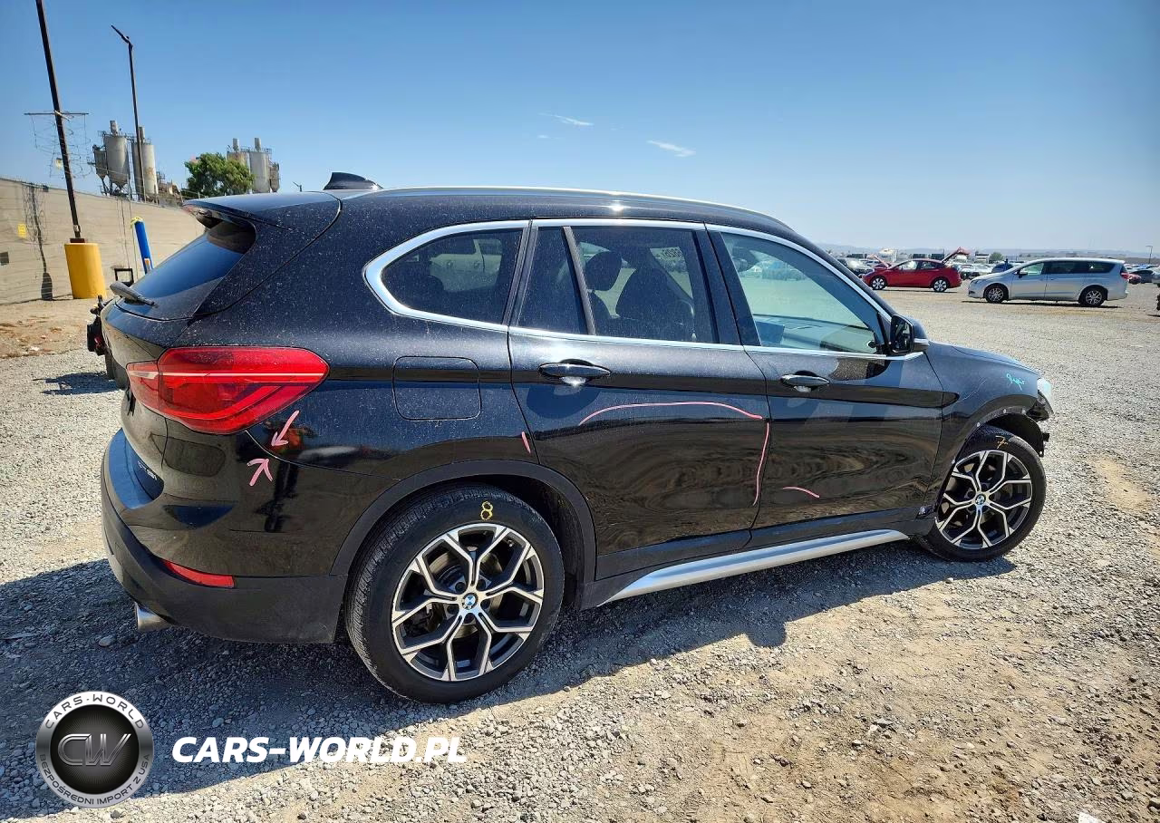 2020 BMW X1 xDrive28I VIN:WBXJG9C08L5R06147 - 3
