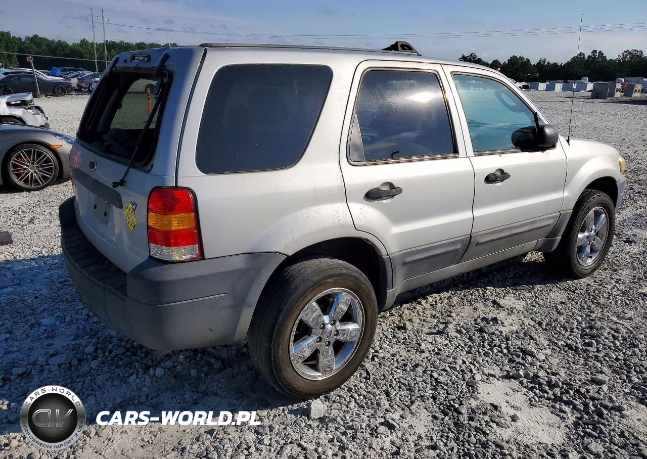 2005 Ford Escape Xlt VIN:1FMYU03115KD51292 - 3
