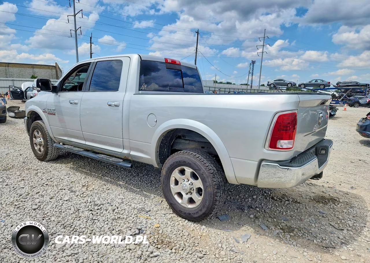 2016 Ram 2500 Laramie VIN:3C6UR5FL7GG273830 - 2
