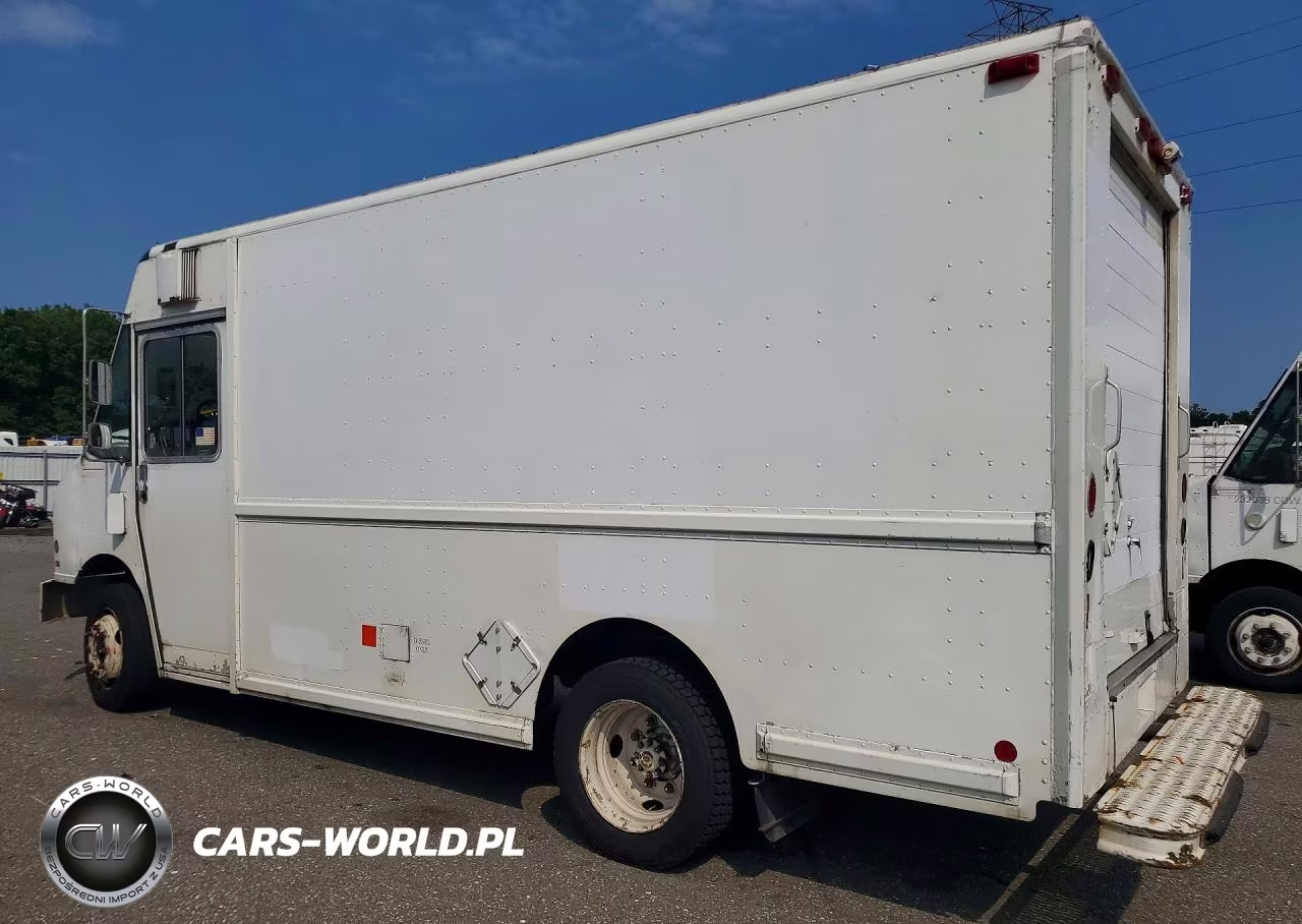 2000 Freightliner Mt45 Chassis Delivery Truck VIN:4UZA4FA41YCG64958 - 2