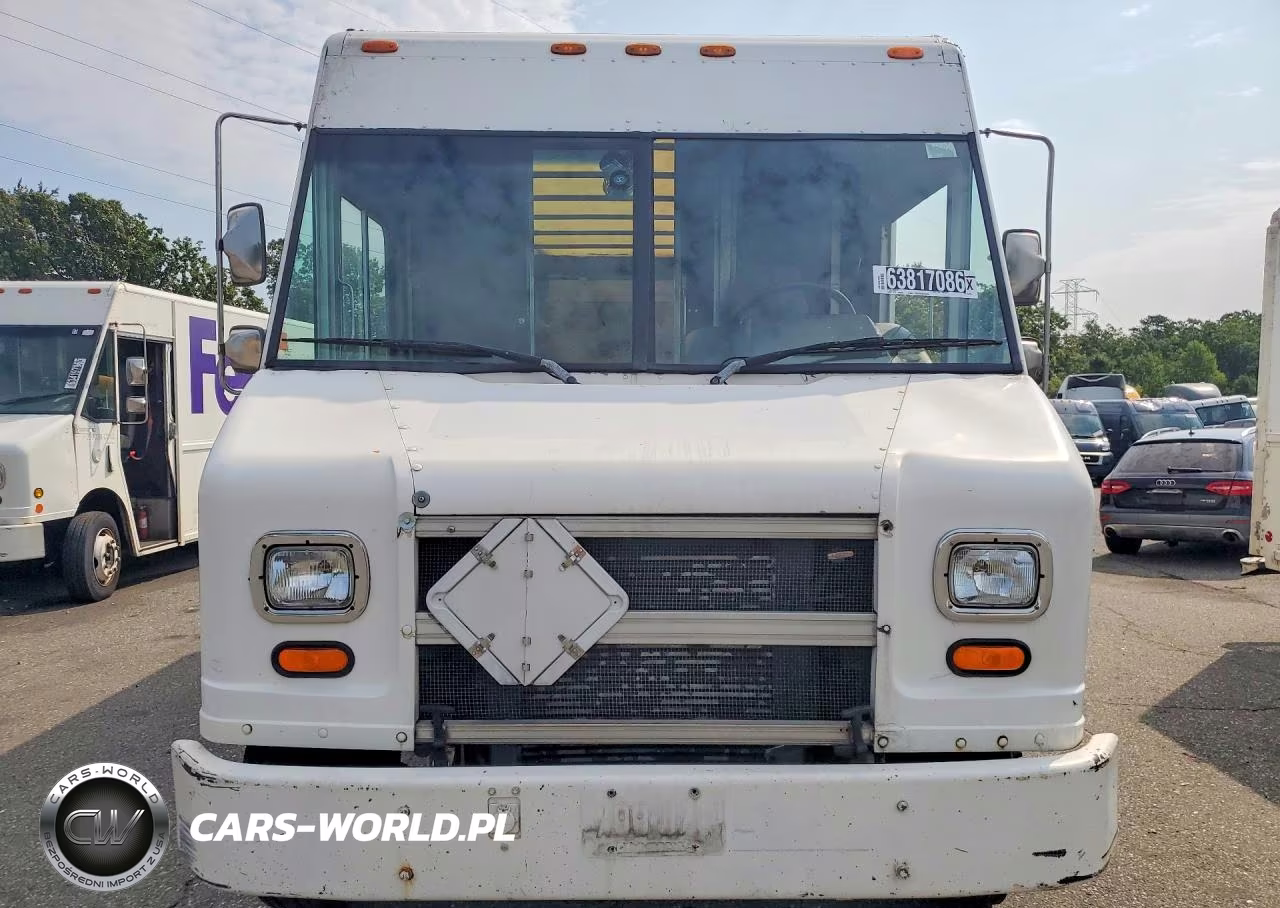 2000 Freightliner Mt45 Chassis Delivery Truck VIN:4UZA4FA41YCG64958 - 5
