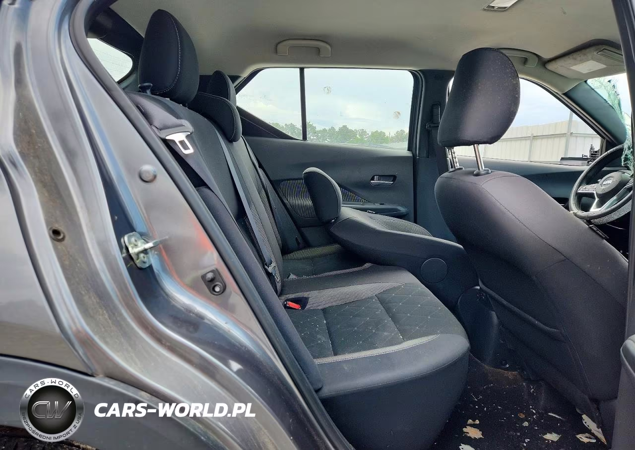 2020 Nissan Kicks Sv VIN:3N1CP5CV7LL567944 - 10