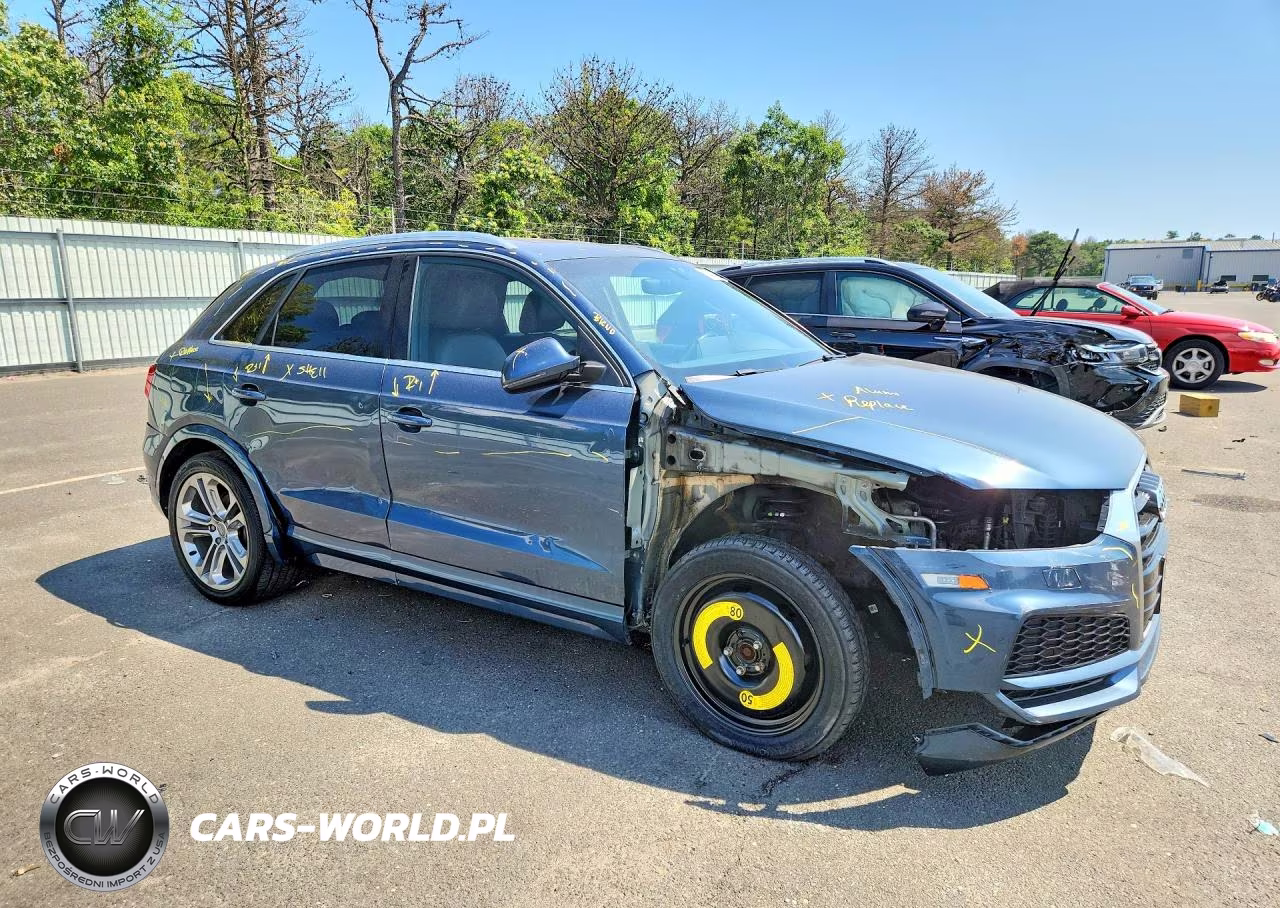2018 Audi Q3 Premium Plus VIN:WA1JCCFS9JR029624 - 4