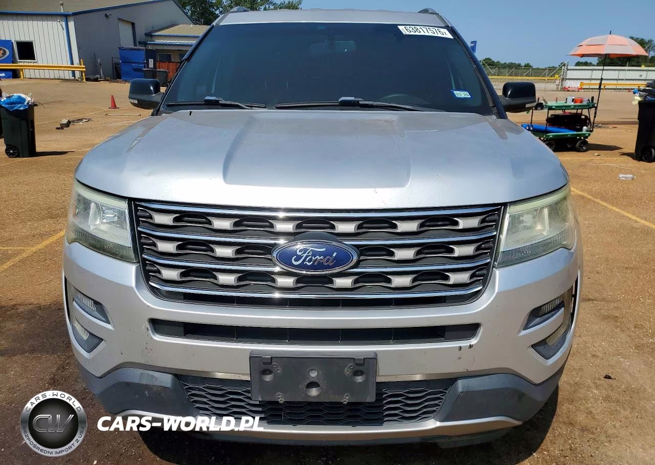 2017 Ford Explorer Xlt VIN:1FM5K7DH3HGA67649 - 5