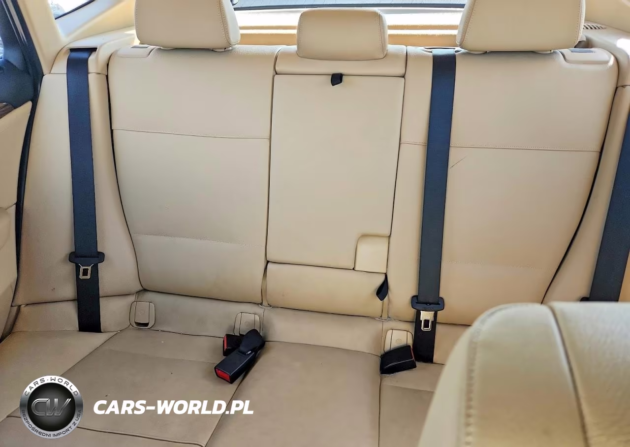 2015 BMW X1 Sdrive28I VIN:WBAVM1C51FV498855 - 10