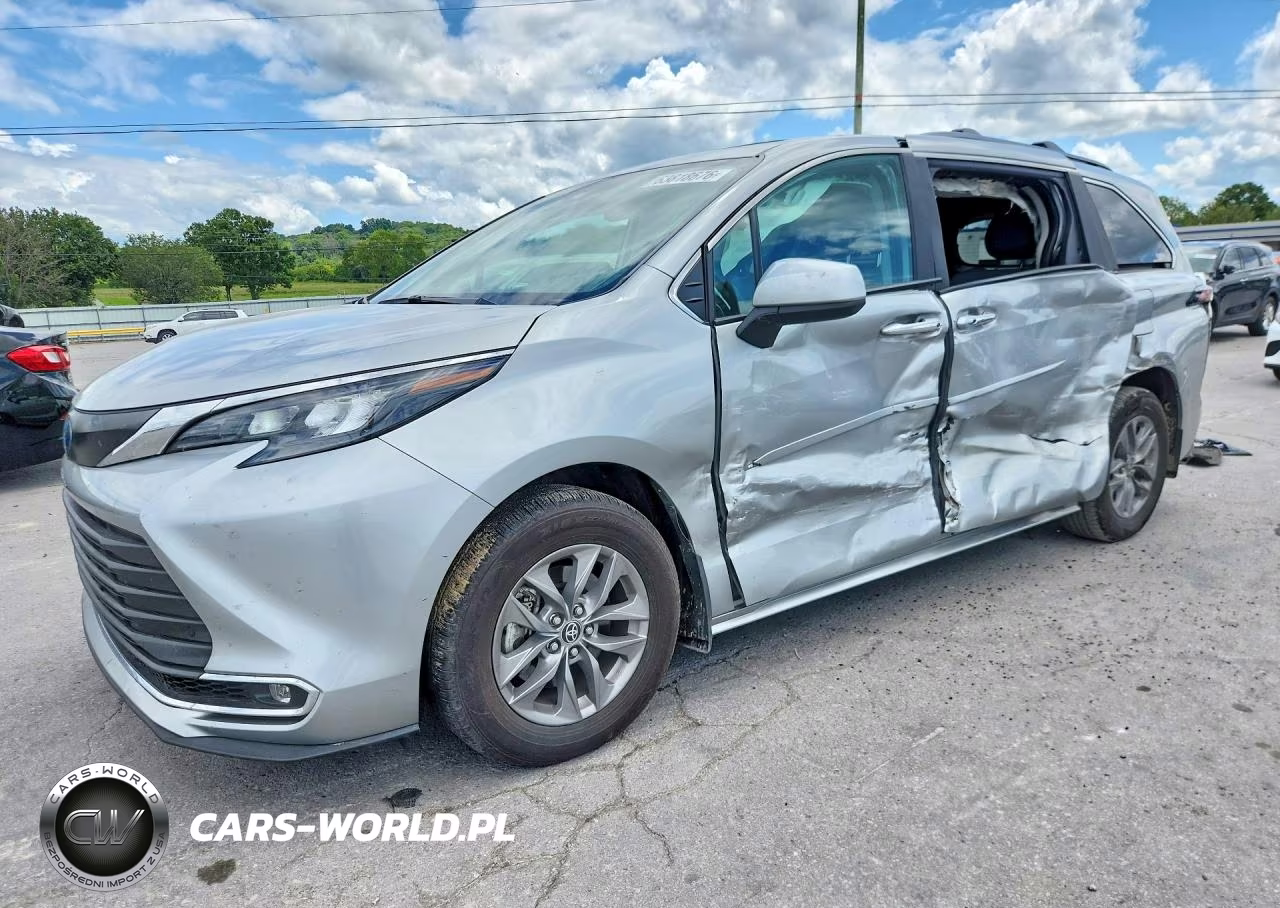 2024 Toyota Sienna Xle 7-Passenger – zdjęcie 1 z 13