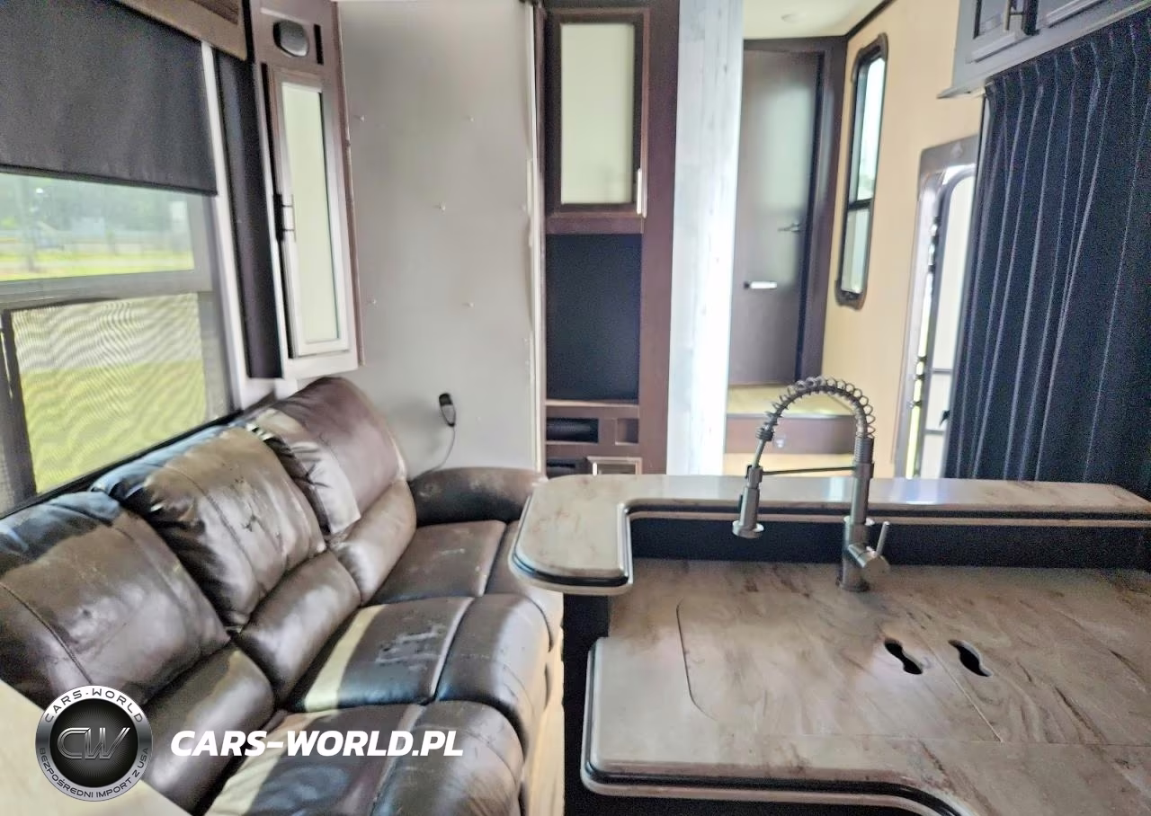 2016 Jayco Seismic Camper VIN:1UJCJSCV0G19G0206 - 9
