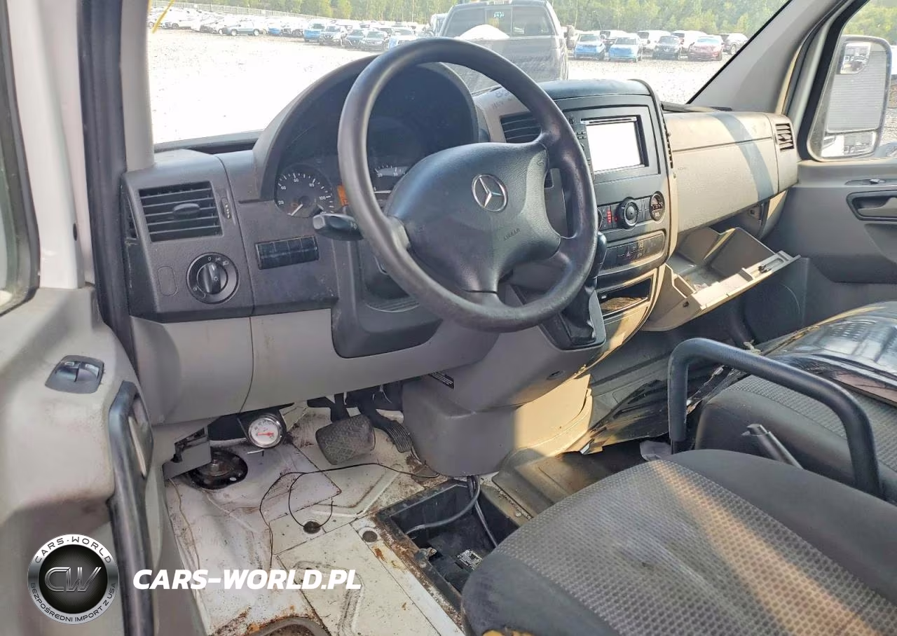 2011 Mercedes-Benz Sprinter 2500 Delivery Van VIN:WD3PE7CCXB5608400 - 8