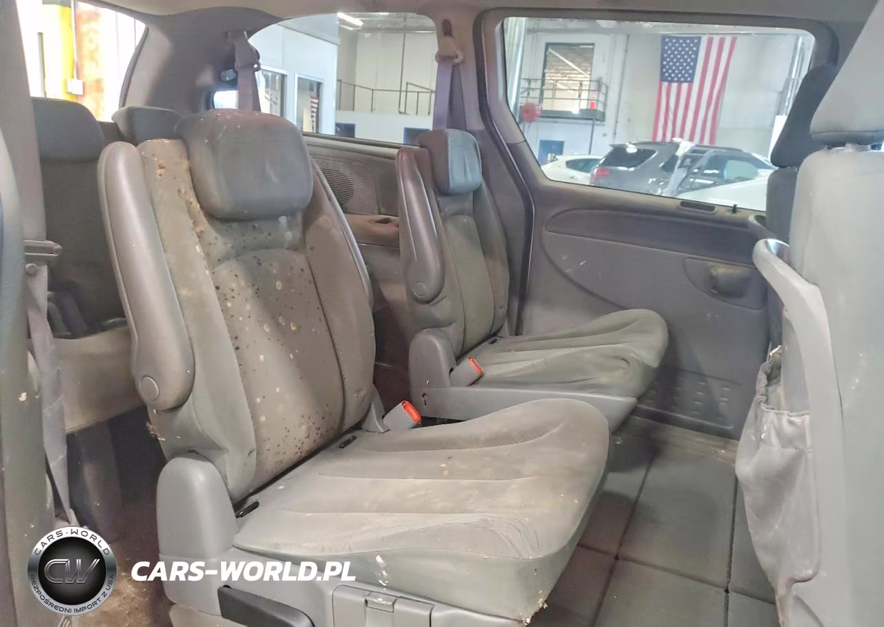 2007 Chrysler Town & Country Lx VIN:2A4GP44R67R343366 - 11