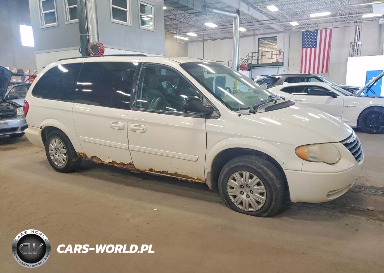 2007 Chrysler Town & Country Lx VIN:2A4GP44R67R343366 - 4