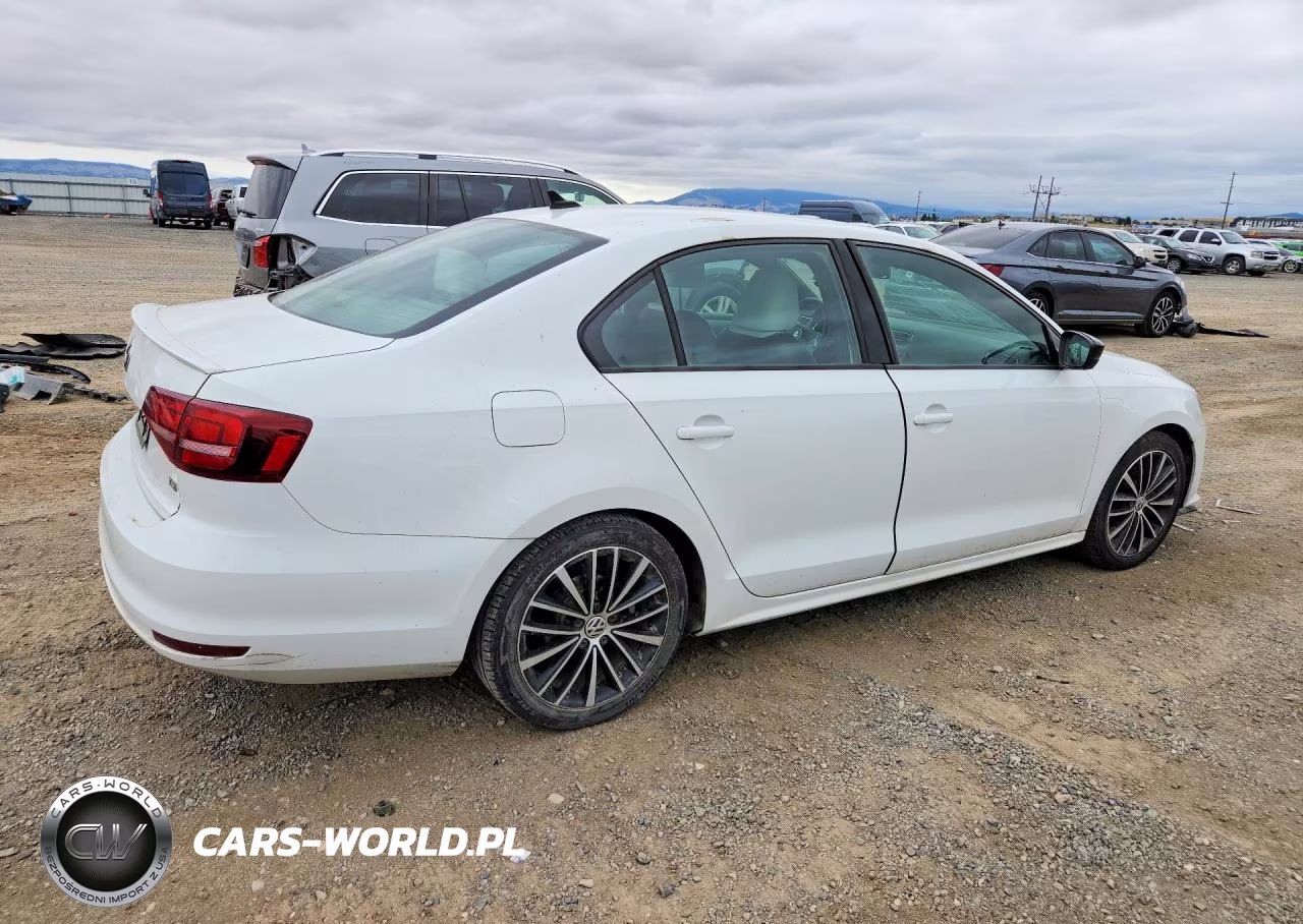 2016 Volkswagen Jetta Sport VIN:3VWD17AJ2GM254862 - 3