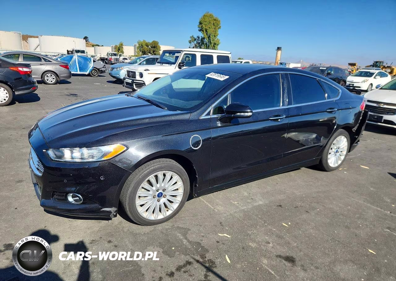 2013 Ford Fusion Titanium Phev – zdjęcie 1 z 12
