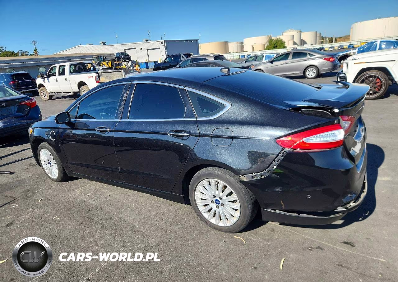 2013 Ford Fusion Titanium Phev VIN:3FA6P0SU0DR332294 - 2