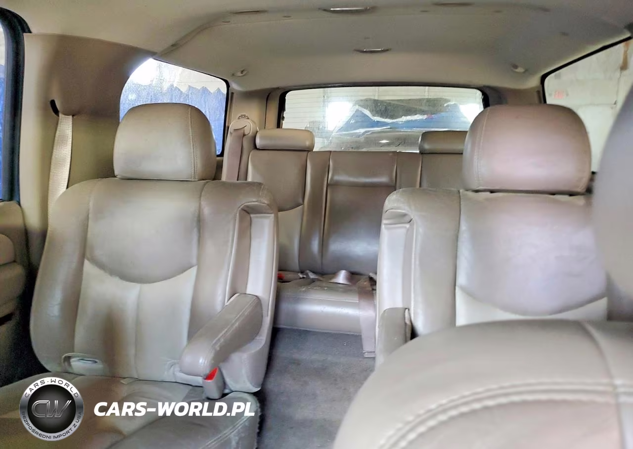 2005 GMC Yukon Xl Denali VIN:1GKFK66UX5J149815 - 10