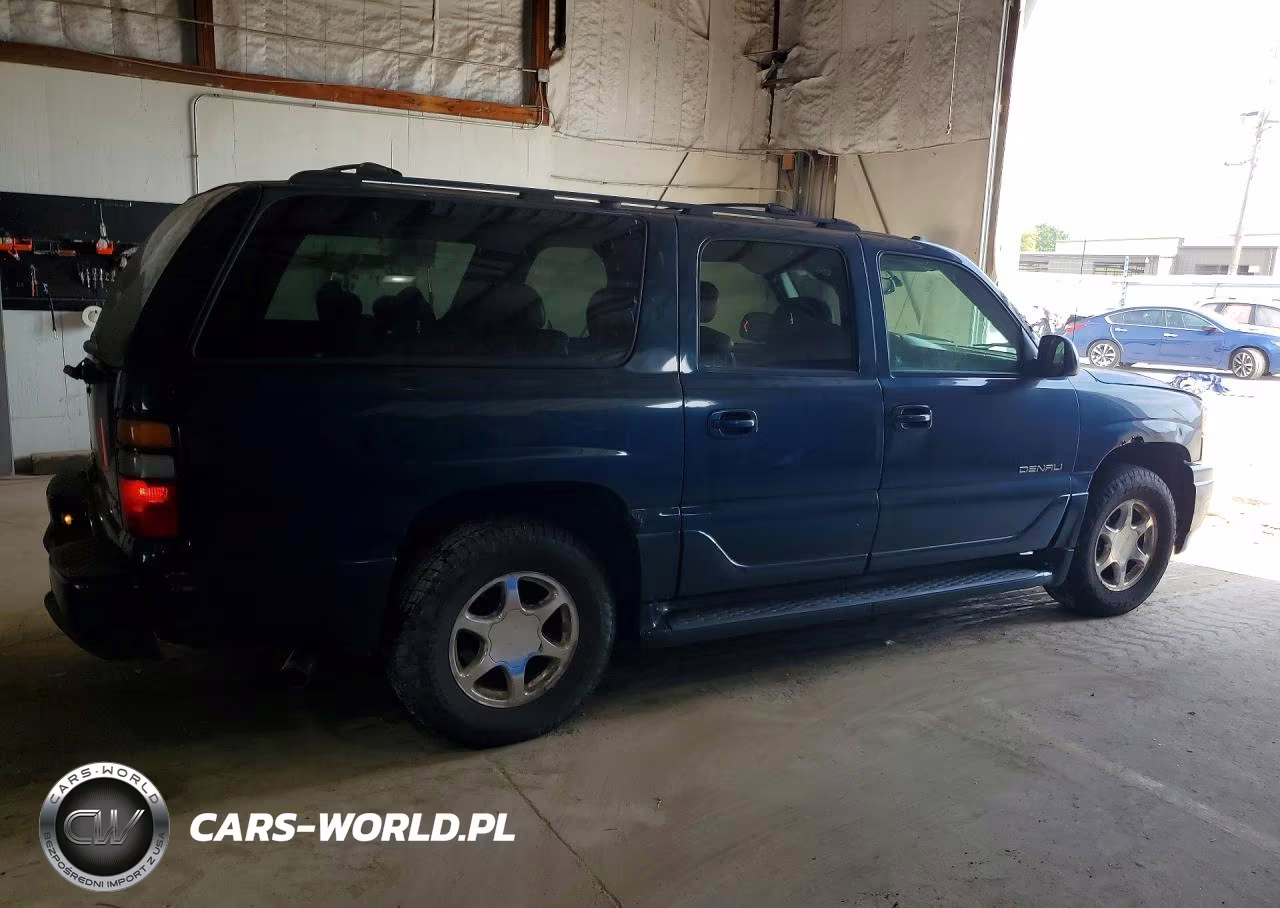 2005 GMC Yukon Xl Denali VIN:1GKFK66UX5J149815 - 3