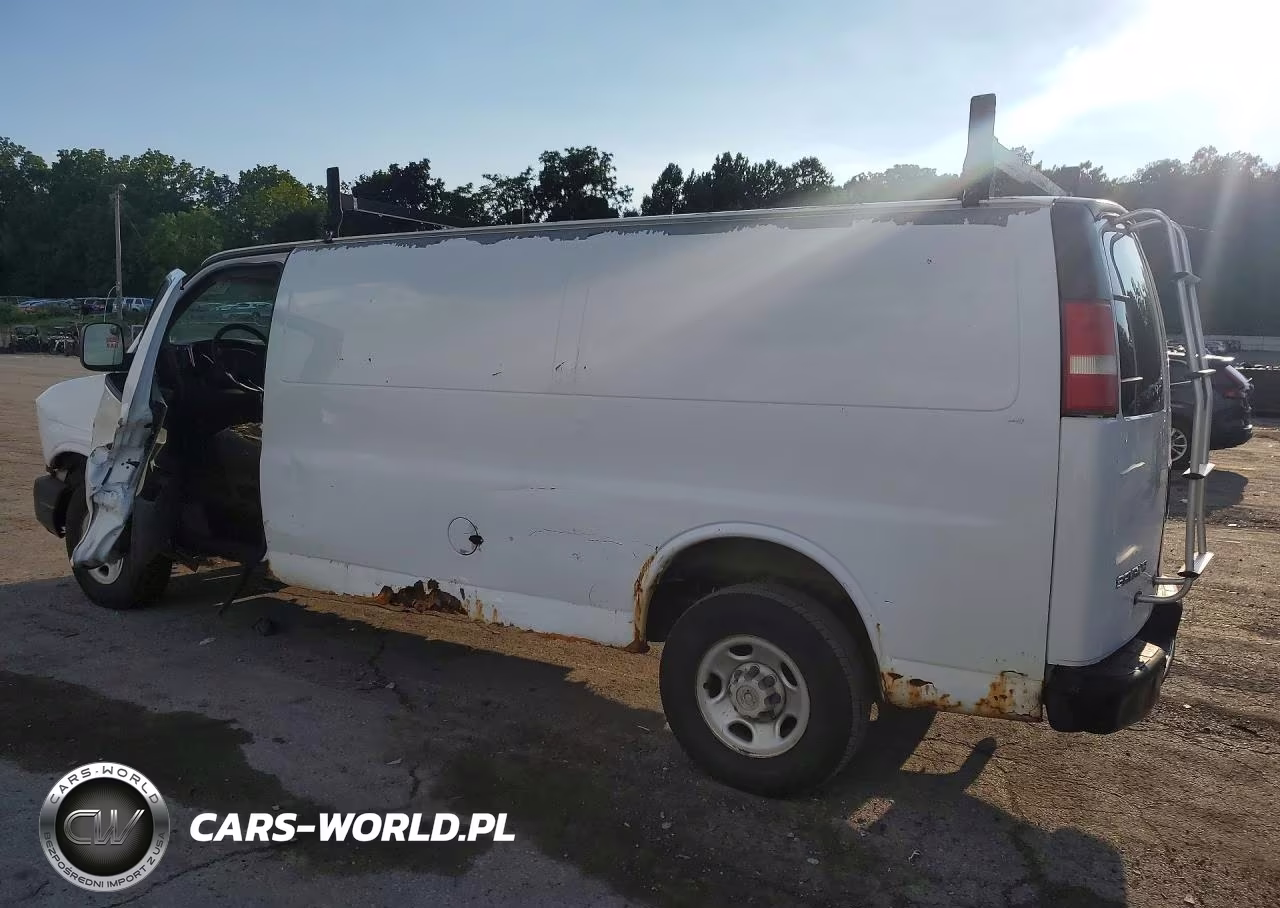 2004 GMC Savana G3500 VIN:1GTHG39U141100761 - 2