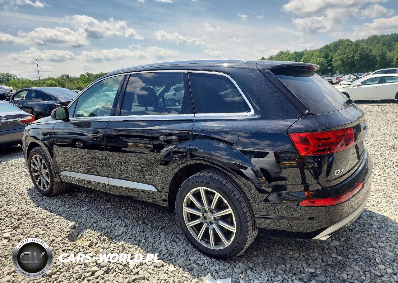 2017 Audi Q7 Premium Plus VIN:WA1LHAF79HD041726 - 2