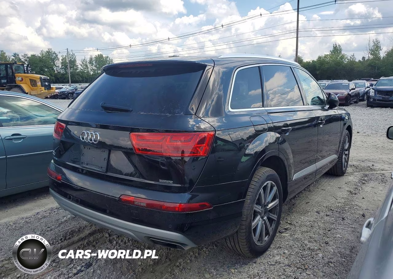 2017 Audi Q7 Premium Plus VIN:WA1LHAF79HD041726 - 3