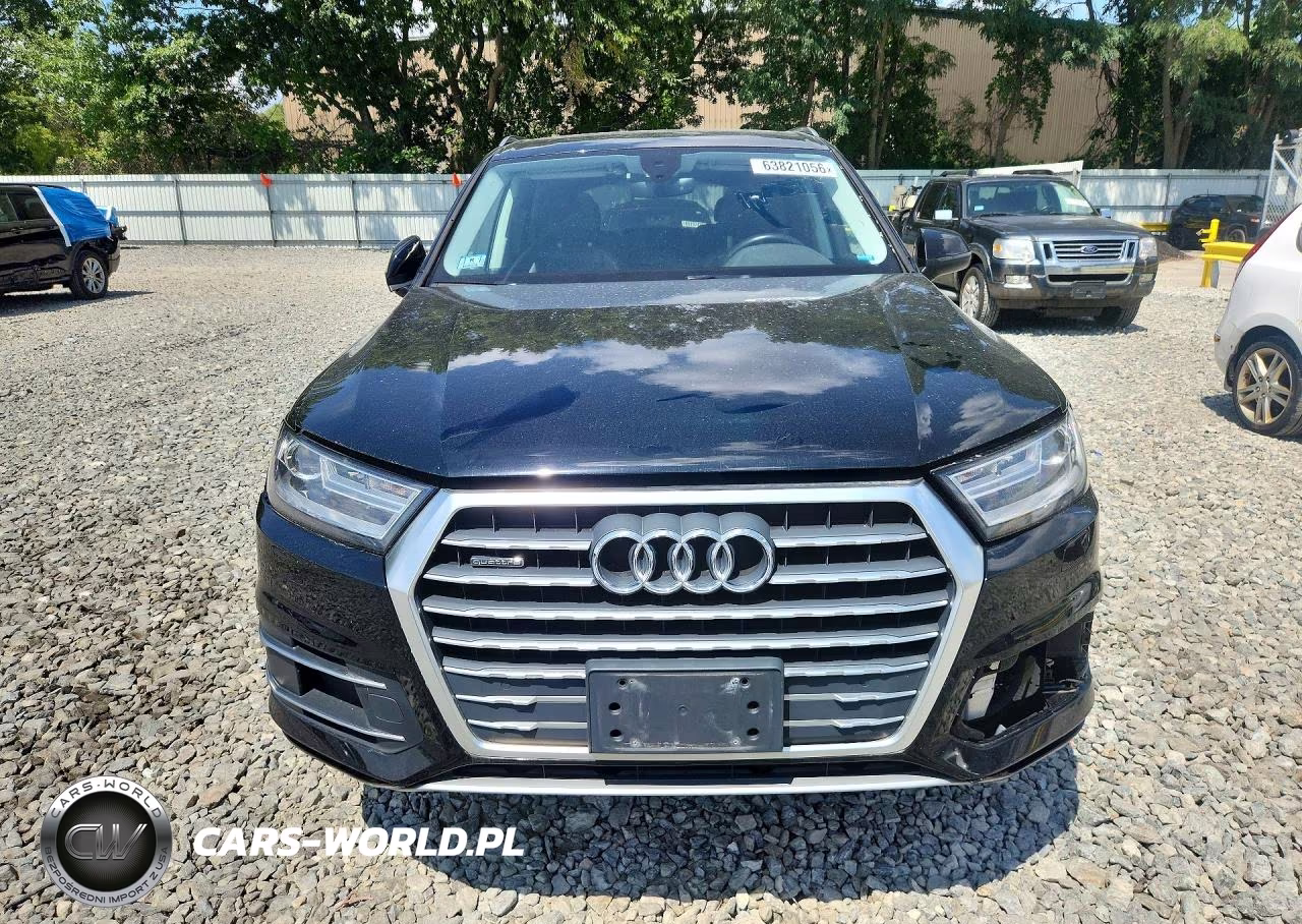 2017 Audi Q7 Premium Plus VIN:WA1LHAF79HD041726 - 5