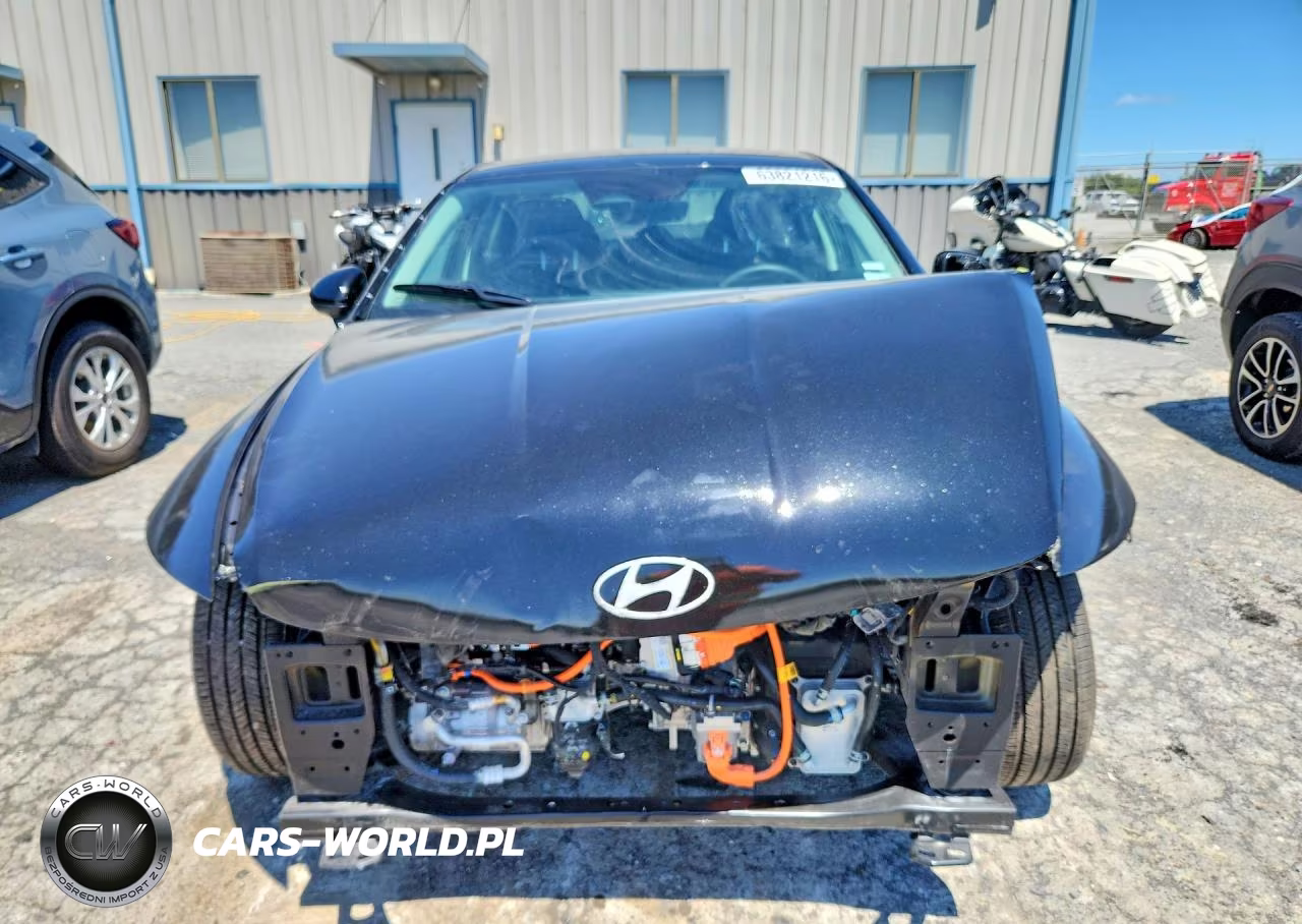2026 Hyundai Sonata Hybrid Blue VIN:KMHL24JJ2TA169520 - 5