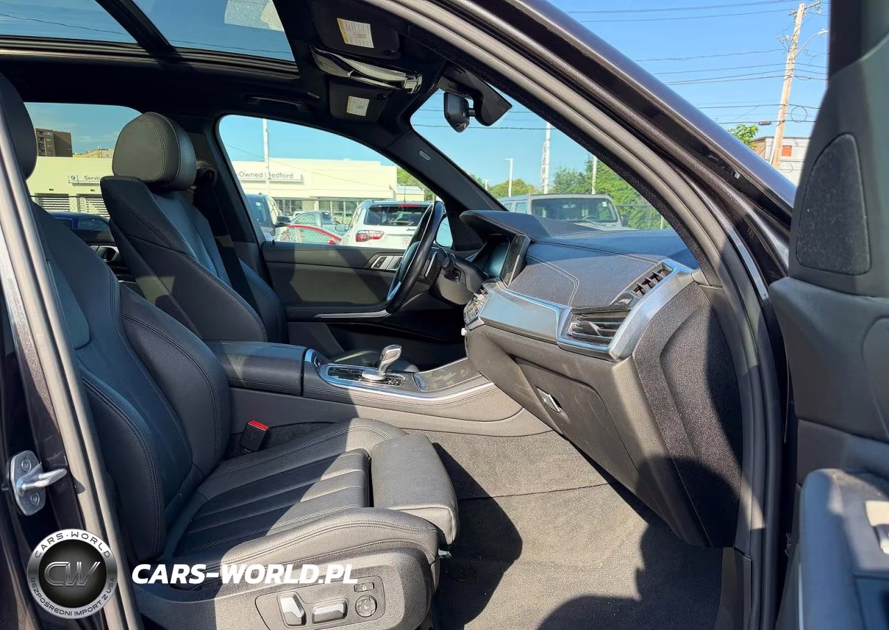 2019 BMW X5 xDrive40I VIN:5UXCR6C52KLL26024 - 6