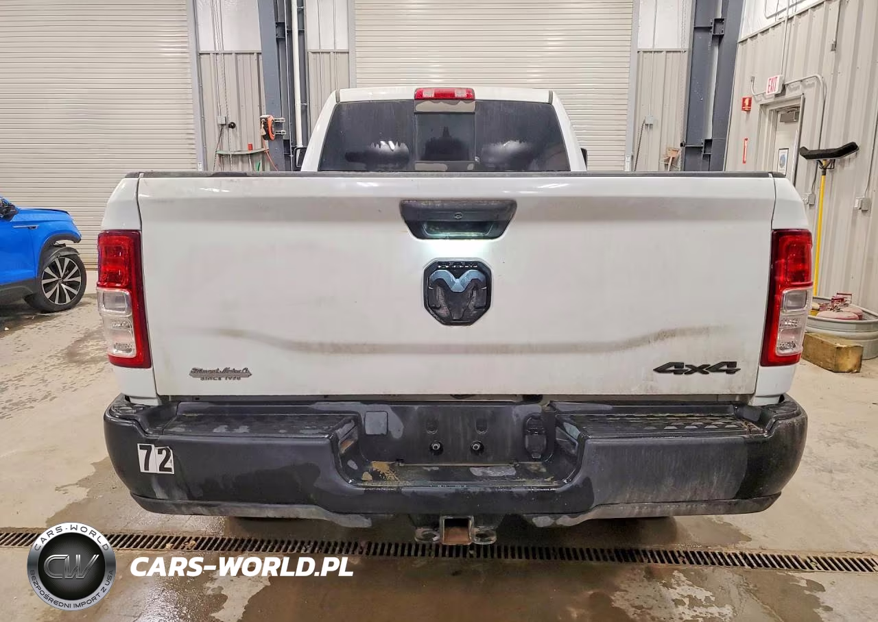 2023 Ram 3500 Tradesman VIN:3C63R3GLXPG659768 - 6