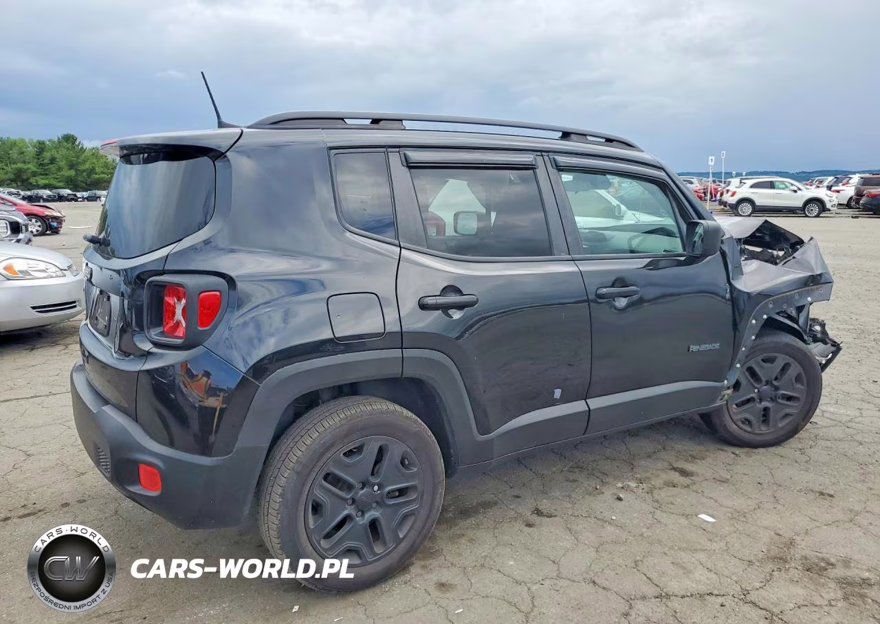 2018 Jeep Renegade Sport VIN:ZACCJBAB5JPH62080 - 3