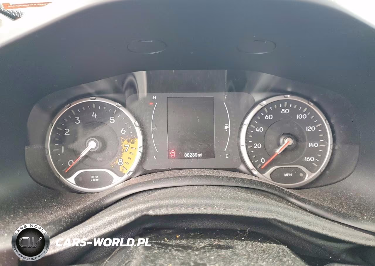 2018 Jeep Renegade Sport VIN:ZACCJBAB5JPH62080 - 9