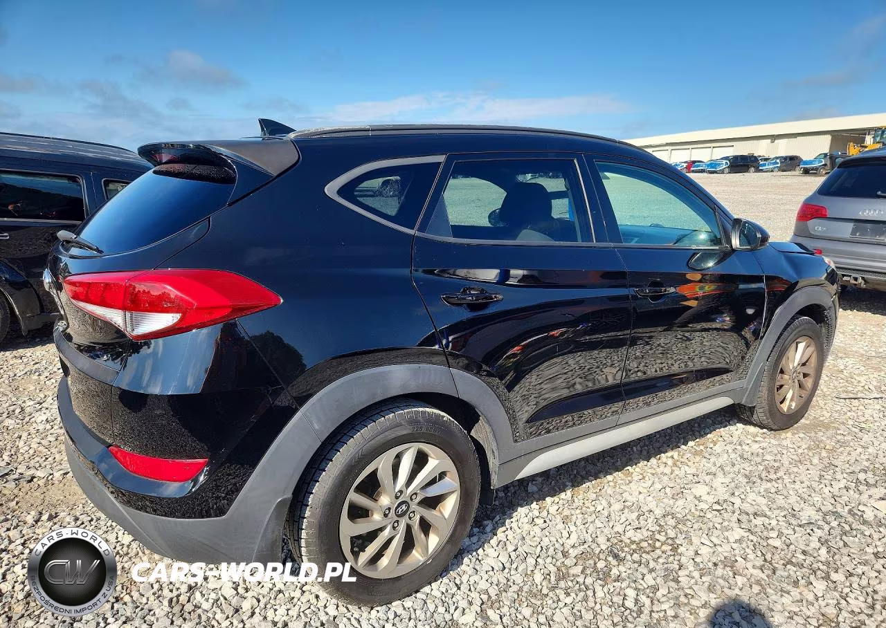 2018 Hyundai Tucson Sel VIN:KM8J33A48JU614315 - 3