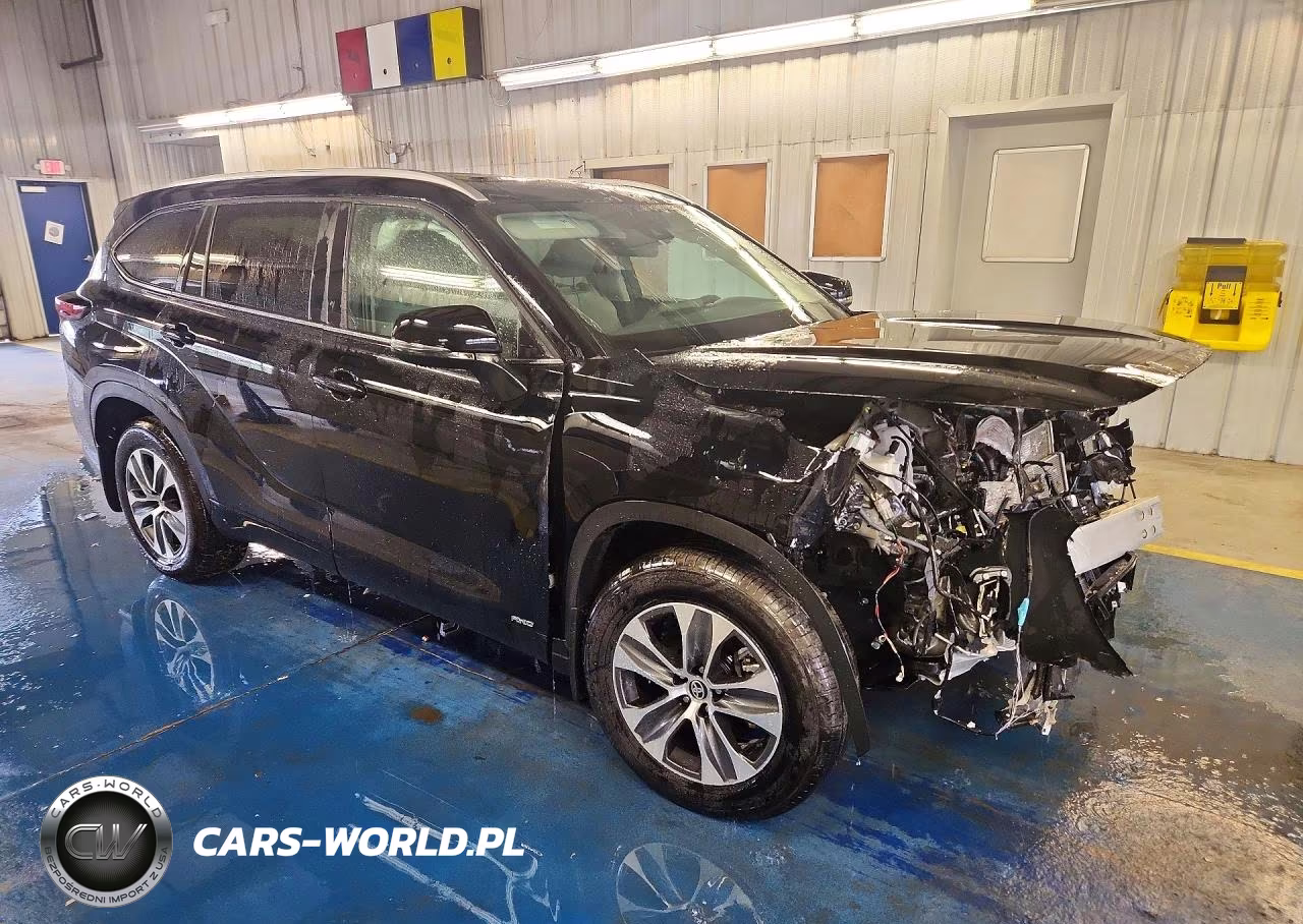 2026 Toyota Highlander Hybrid Xle VIN:5TDKBRCH6TS705413 - 4