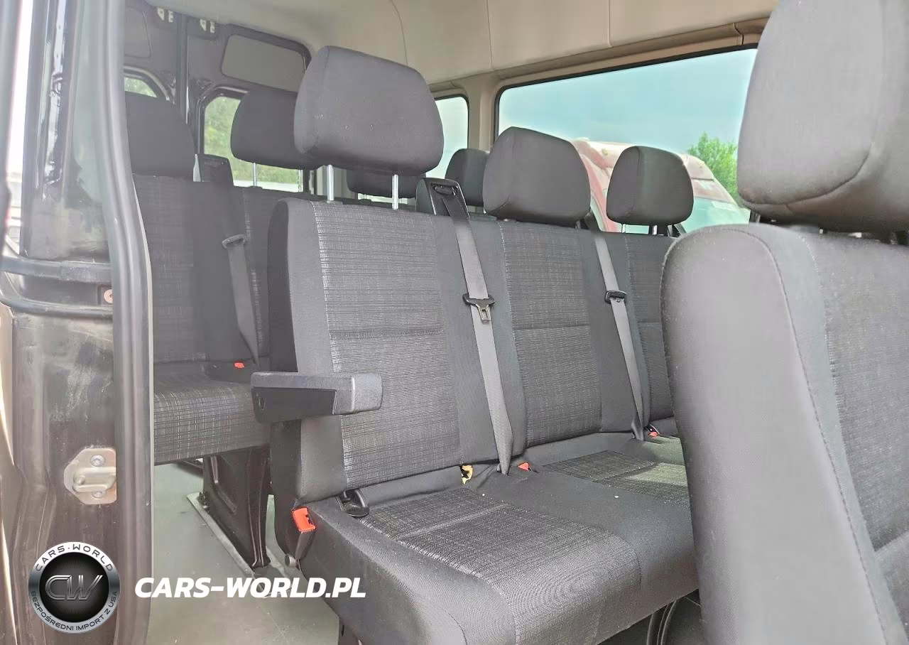 2017 Mercedes-Benz Sprinter 2500 VIN:WDZPE8CD1HP411844 - 11
