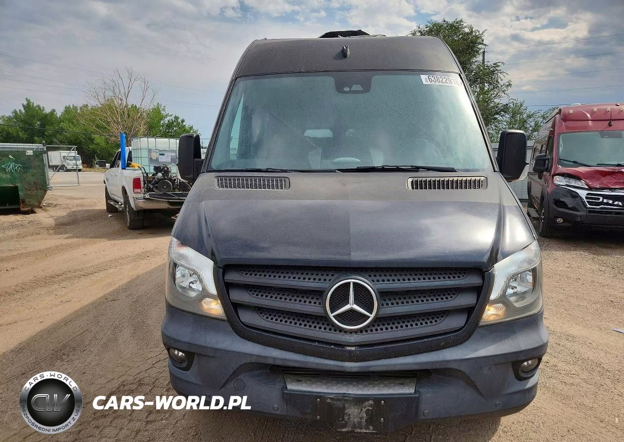 2017 Mercedes-Benz Sprinter 2500 VIN:WDZPE8CD1HP411844 - 5