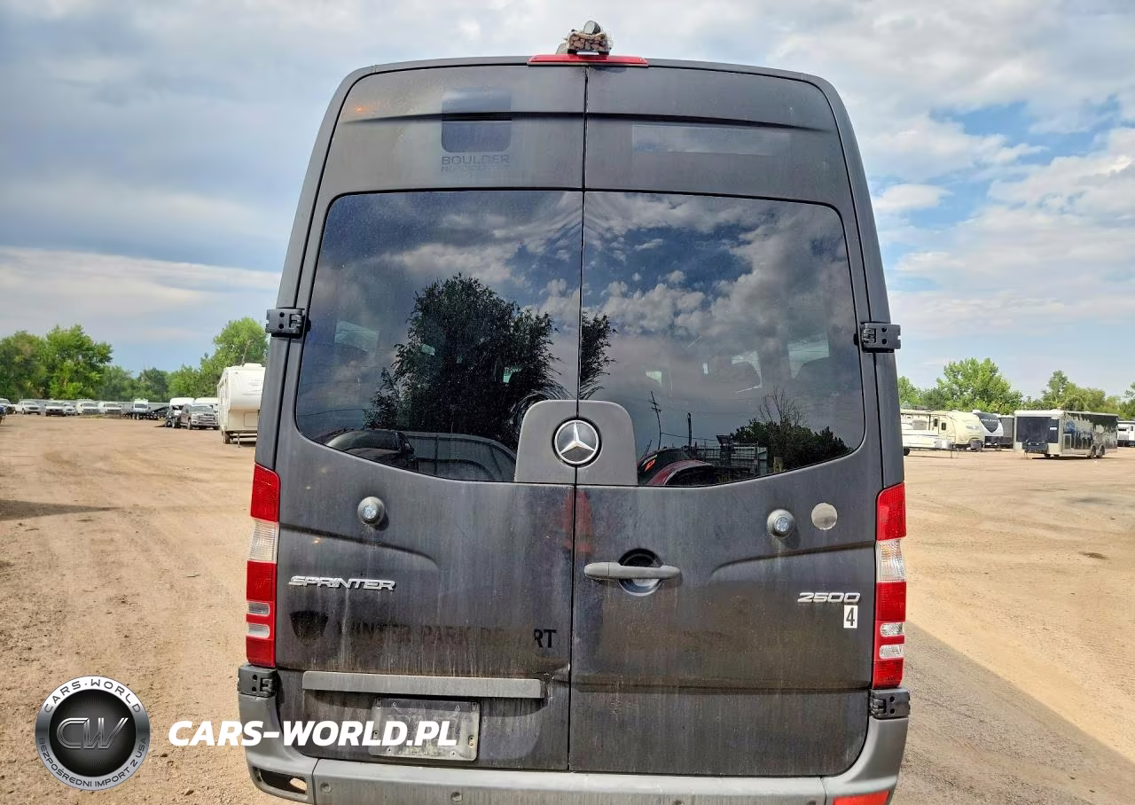 2017 Mercedes-Benz Sprinter 2500 VIN:WDZPE8CD1HP411844 - 6