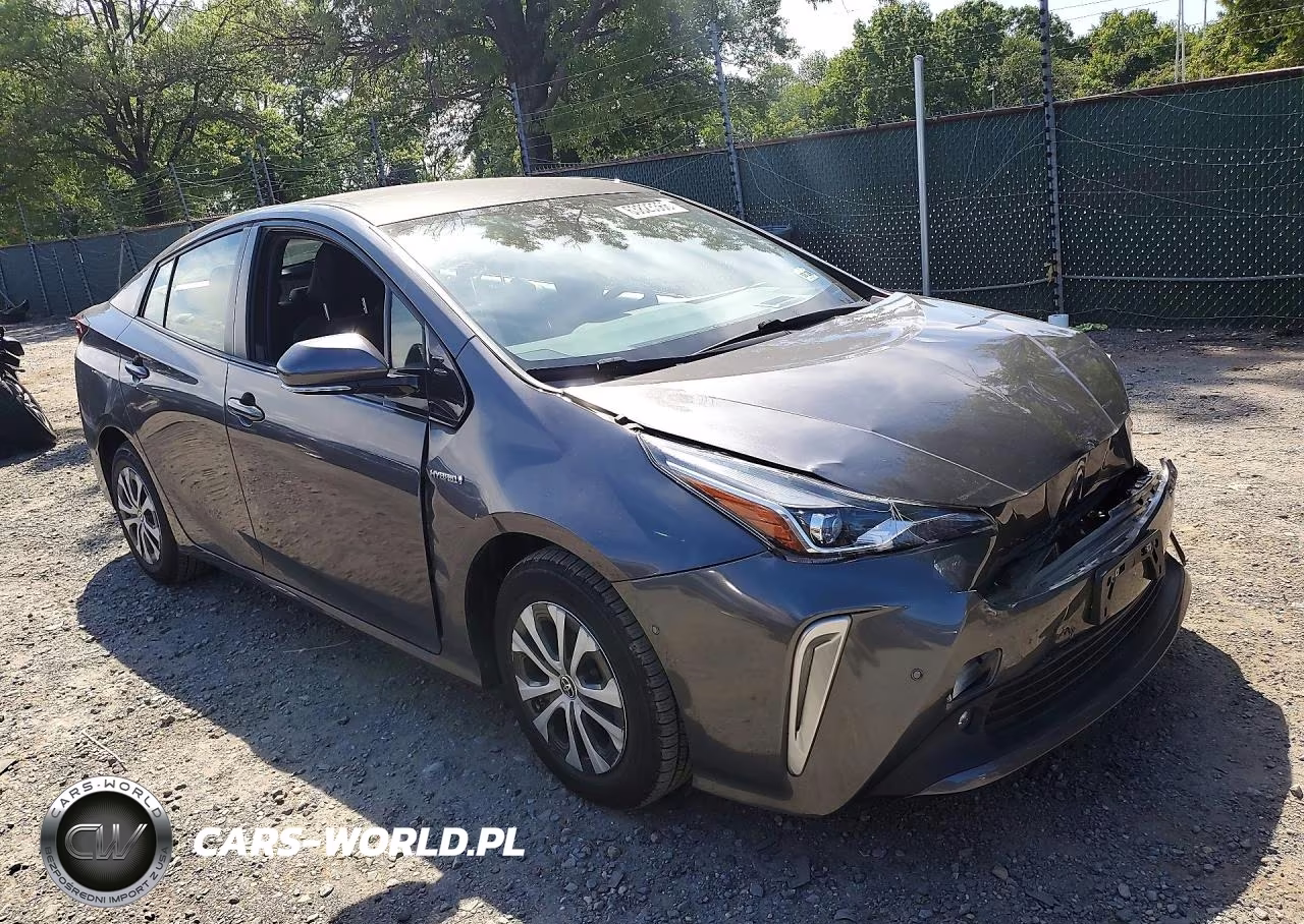 2019 Toyota Prius Xle Awd-E VIN:JTDL9RFUXK3008125 - 4