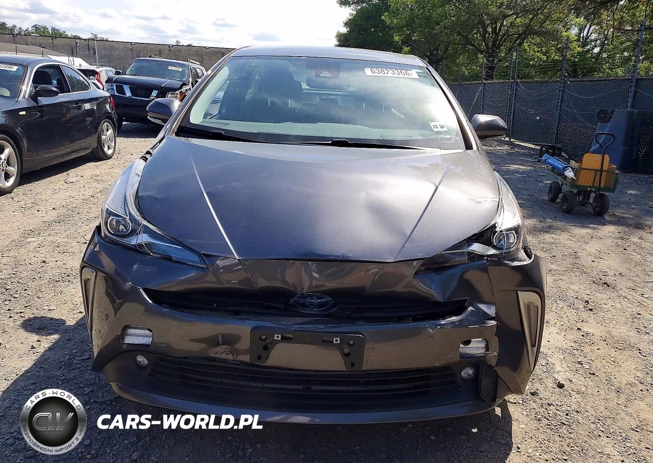 2019 Toyota Prius Xle Awd-E VIN:JTDL9RFUXK3008125 - 5