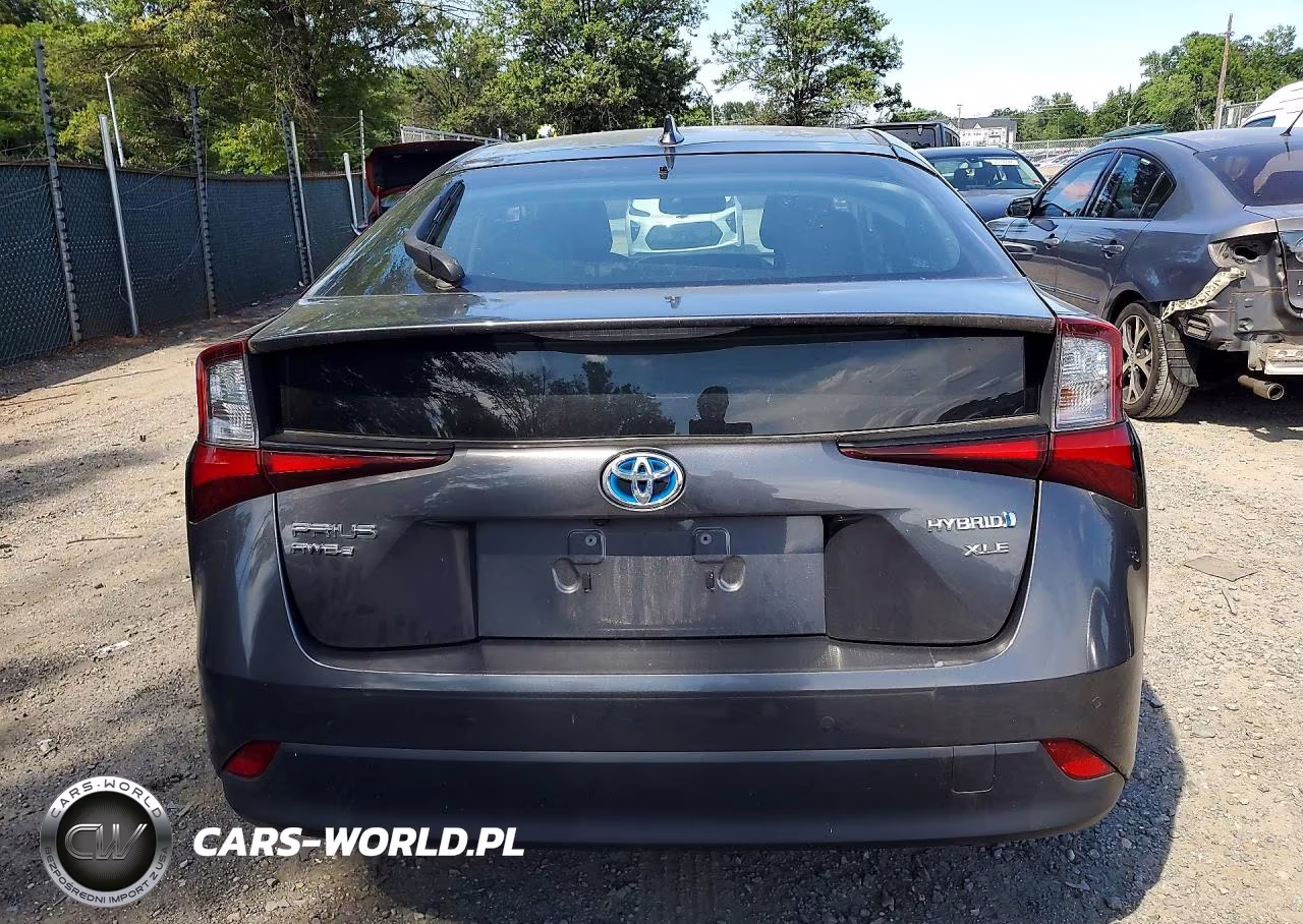 2019 Toyota Prius Xle Awd-E VIN:JTDL9RFUXK3008125 - 6